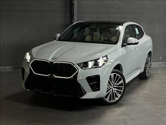 BMW X2 2.0 TURBO GASOLINA XDRIVE20I M SPORT STEPTRONIC BMW X2 2.0 TURBO GASOLINA XDRIVE20I M SPORT STEPTRONIC